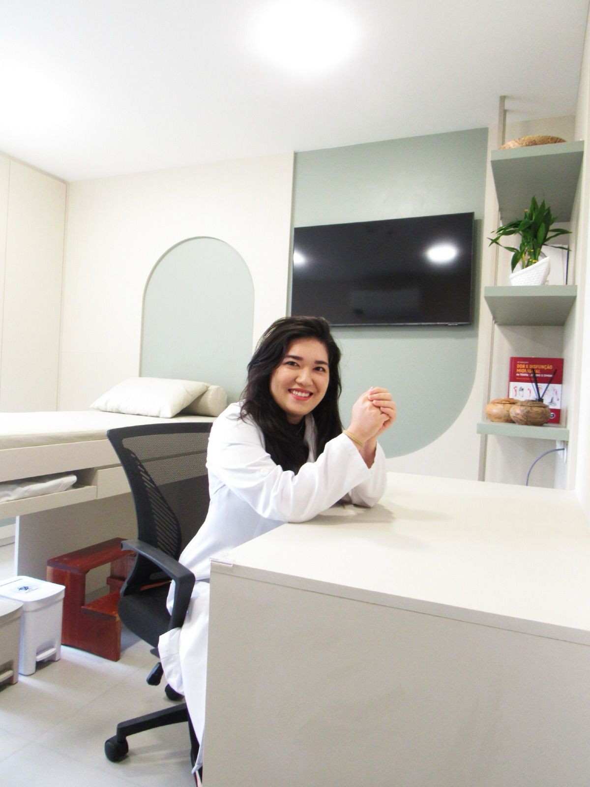 Dra. Larissa Hiromi Sayama Esteves, médica de Família e Comunidade da Clínica Genuína